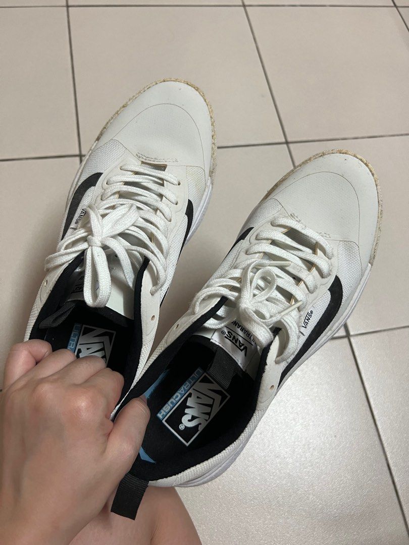 New white top vans