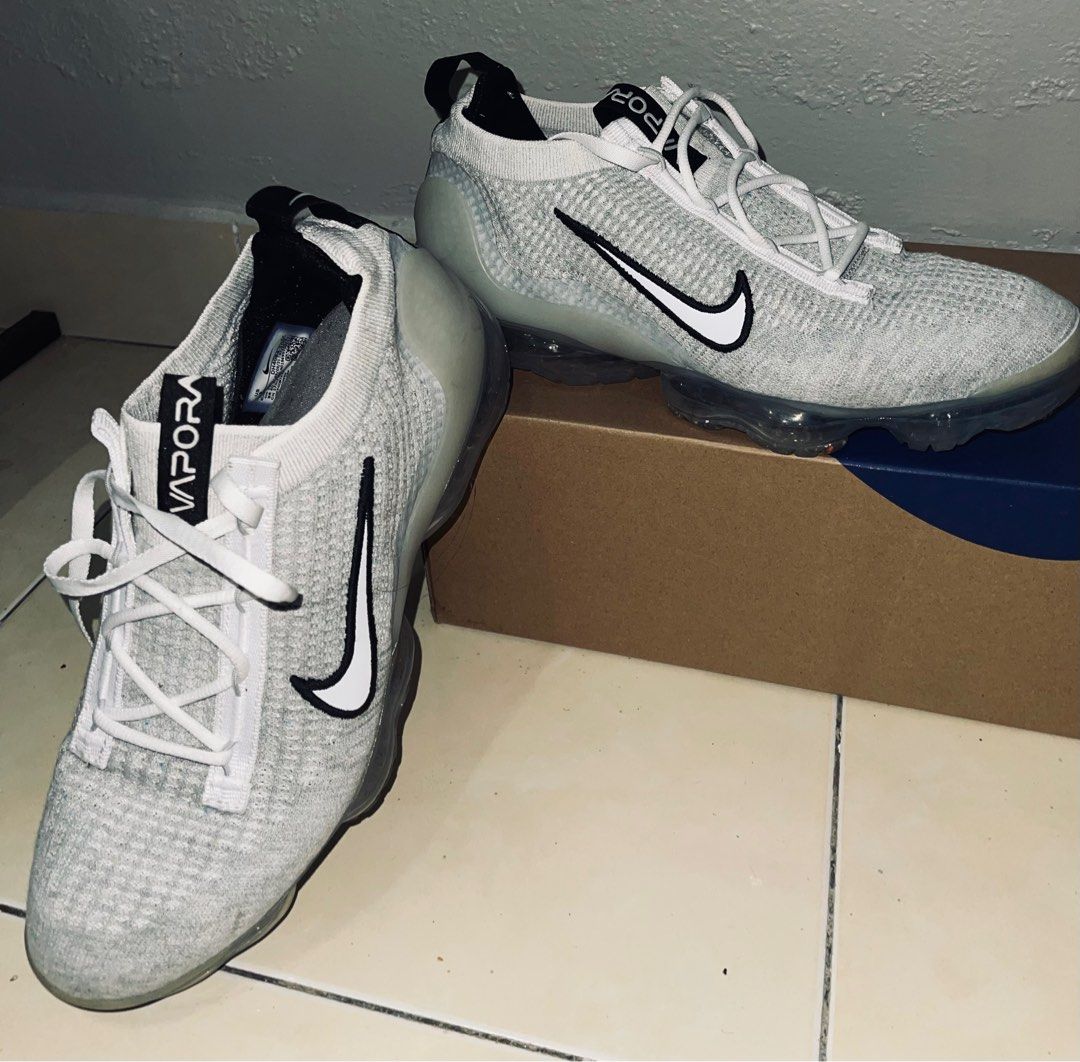 Vapormax bota hotsell