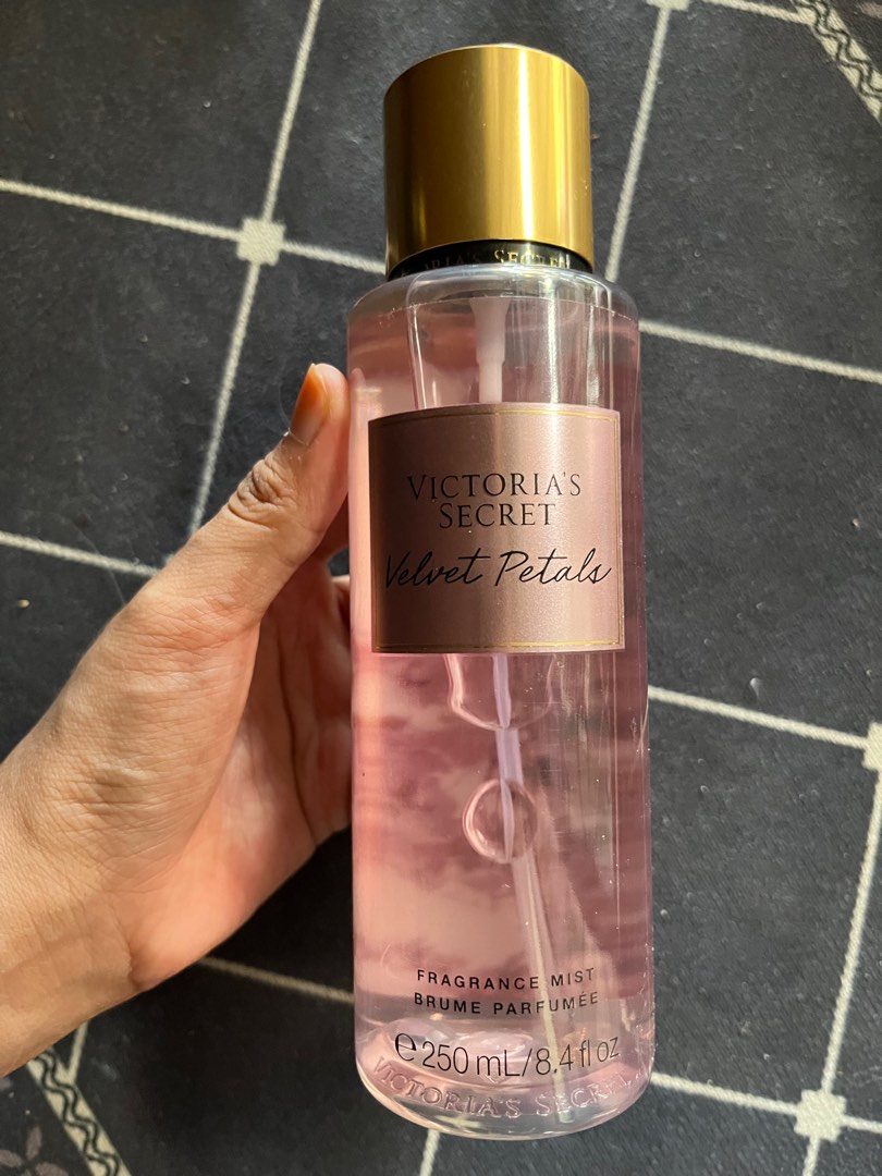 NEW Velvet Petals Victoria's Secret Fragrance Mist Spray 8.4 oz-SHIPS FREE