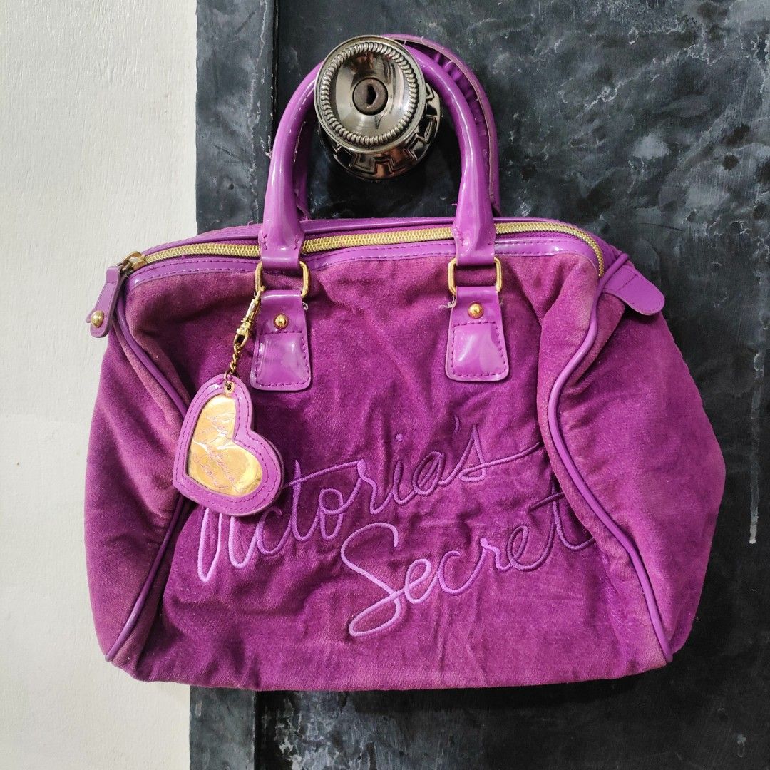 Victoria Secret's Vs Logo Sling Bag, Luxury, Bags & Wallets on Carousell