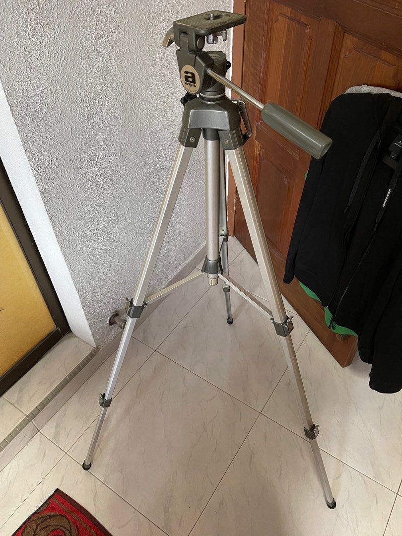 Vintage Argus GD3500, Japan made, aluminum tripod, Photography
