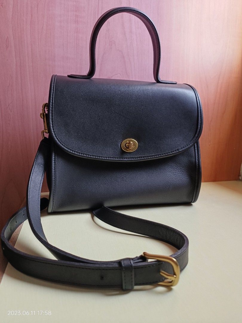 Vintage coach clearance manor bag