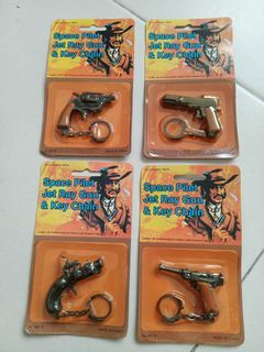 Vintage Space Pilet Jet Ray Gun & Keychain