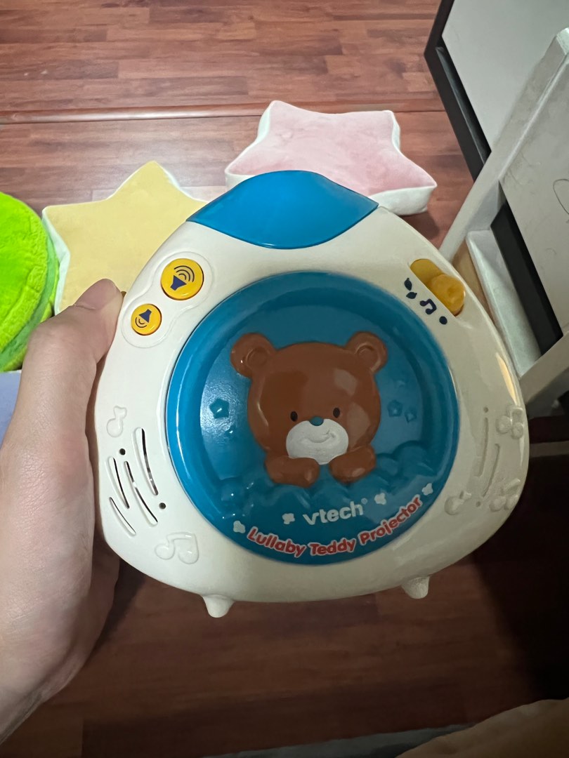 Lullaby clearance teddy projector