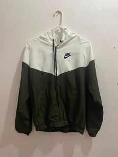 (Category: ) located in . Submitted by luxury.items.etc (Listing ID 1236819817, Image 1). Description: .