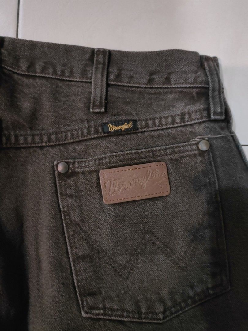 Wrangler broken deals twill