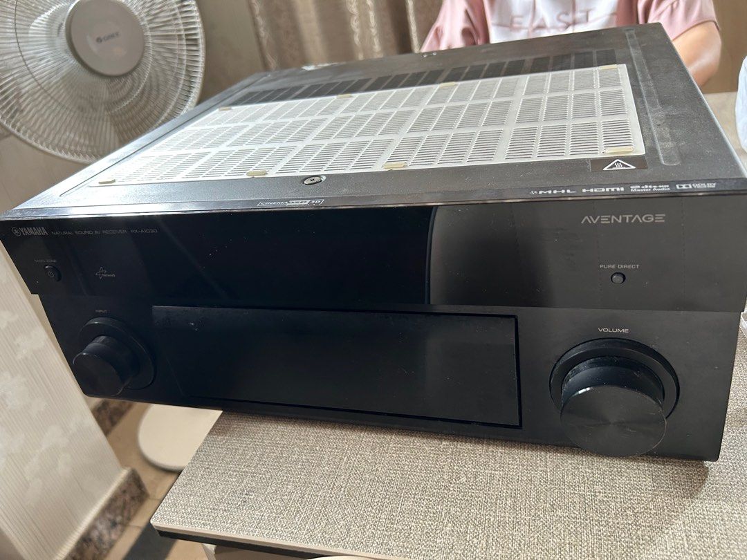 AV Receiver Yamaha RX-A1030 7.2-Channel Network - Aventage Series