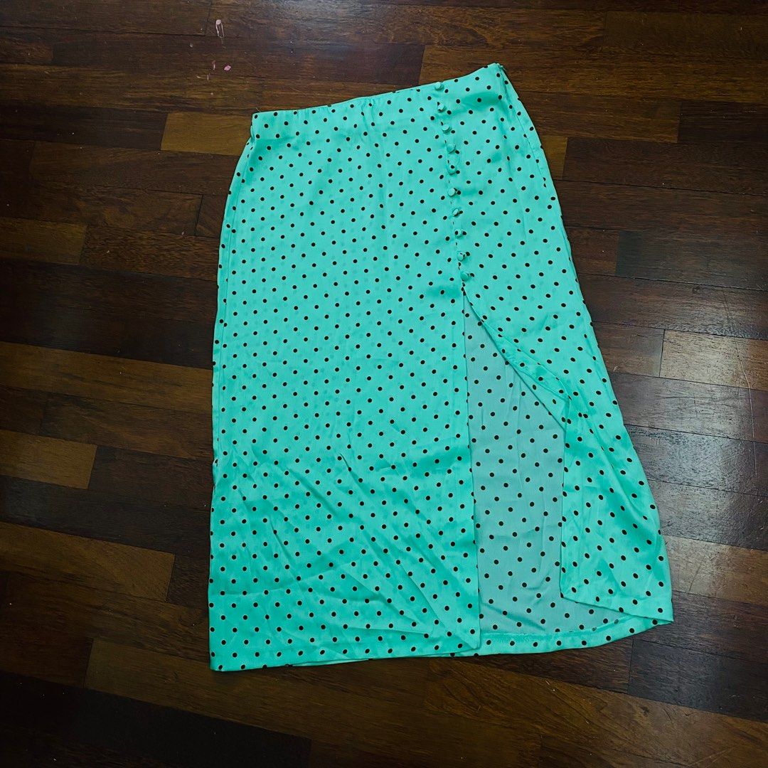 ZARA Green Polka Dotted Slit Skirt Women s Fashion Bottoms