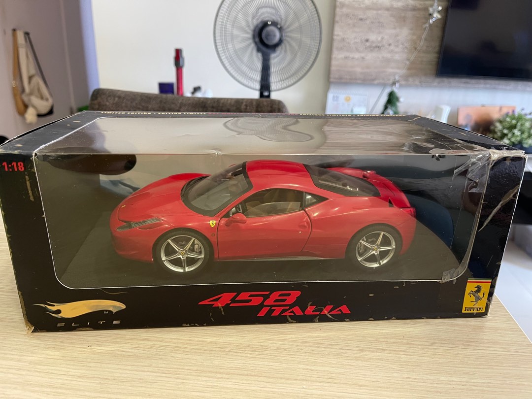 1:18 Ferrari 458 ltalia ( HWE ), Hobbies & Toys, Toys & Games on ...