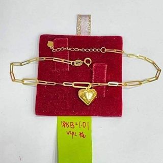 18K Saudi Gold Paper Clip Bracelet with Heart Charms