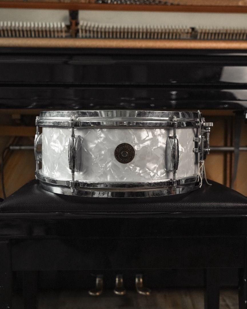Gretsch 4105 outlet snare drum