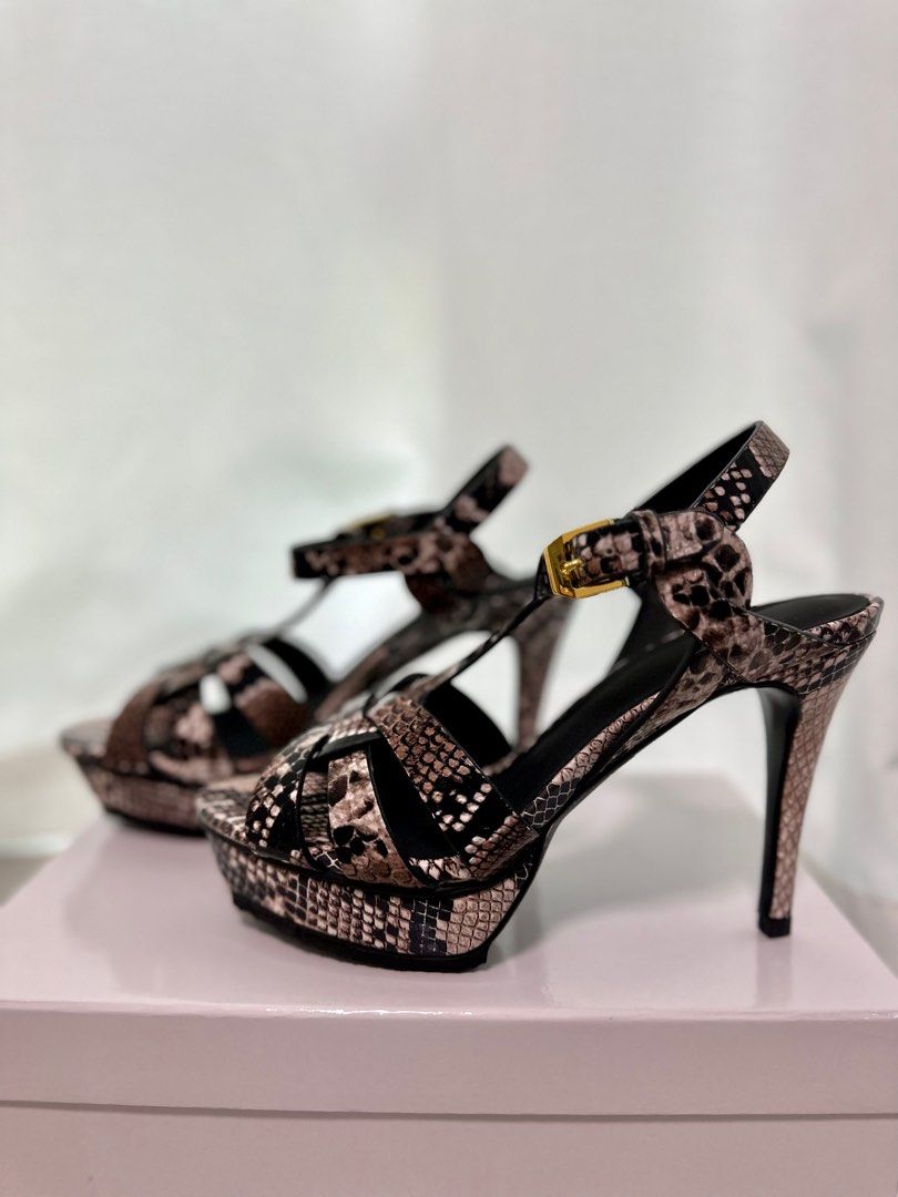 BRAND NEW 4.5 inch platform heels size 38