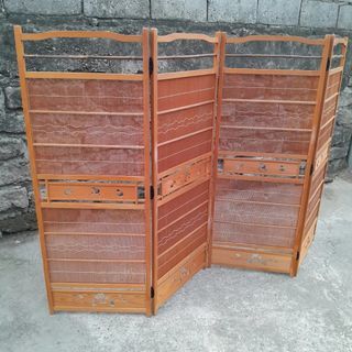 4 Panels Wooden Divider