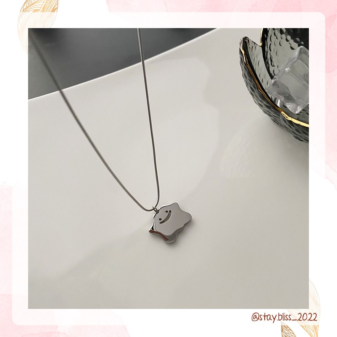 寵物小精靈百變怪鈦鋼頸鏈, 女裝, 飾物及配件, 頸鍊- Carousell