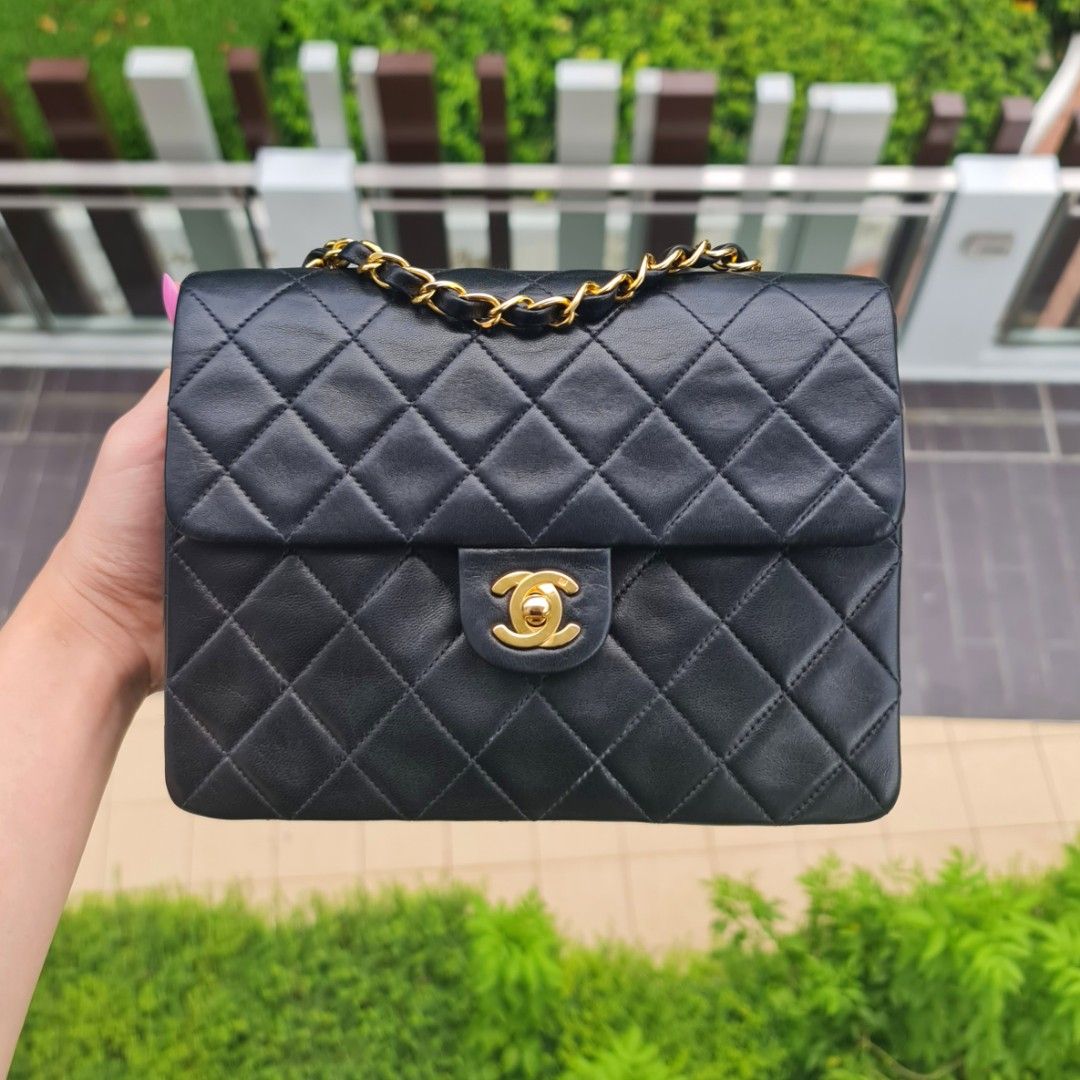 🖤 [DEAL!] VINTAGE CHANEL 20CM BLACK CLASSIC QUILTED MINI / MEDIUM SQUARE FLAP  BAG LAMBSKIN CF 20 CM 24K GHW GOLD HARDWARE, Luxury, Bags & Wallets on  Carousell