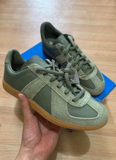(Category: ) located in . Submitted by h8thrift (Listing ID 1237074004, Image 1). Description: .