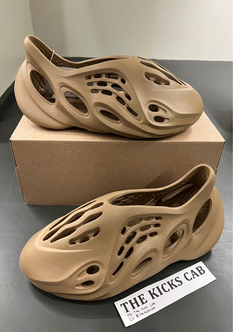 Adidas Yeezy Foam Runner ‘Clay Taupe’, Men's Fashion, Footwear, Sneakers on Carousell