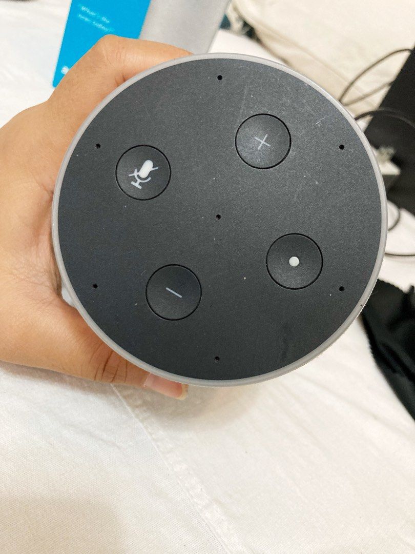 Amazon Echo 2nd gen (Category: Soundbars, Speakers & Amplifiers) located in Manila. Submitted by closetcleaningsale (Listing ID 1236998832, Image 2). Description: With box. Bought from US .
