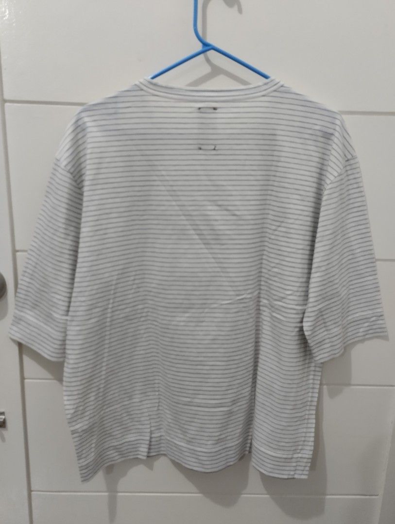 Antonio Marras T-shirt (Category: Shirts) located in Mabalacat. Submitted by uniqlover (Listing ID 1237106059, Image 3). Description: xs on label best fits large frame.