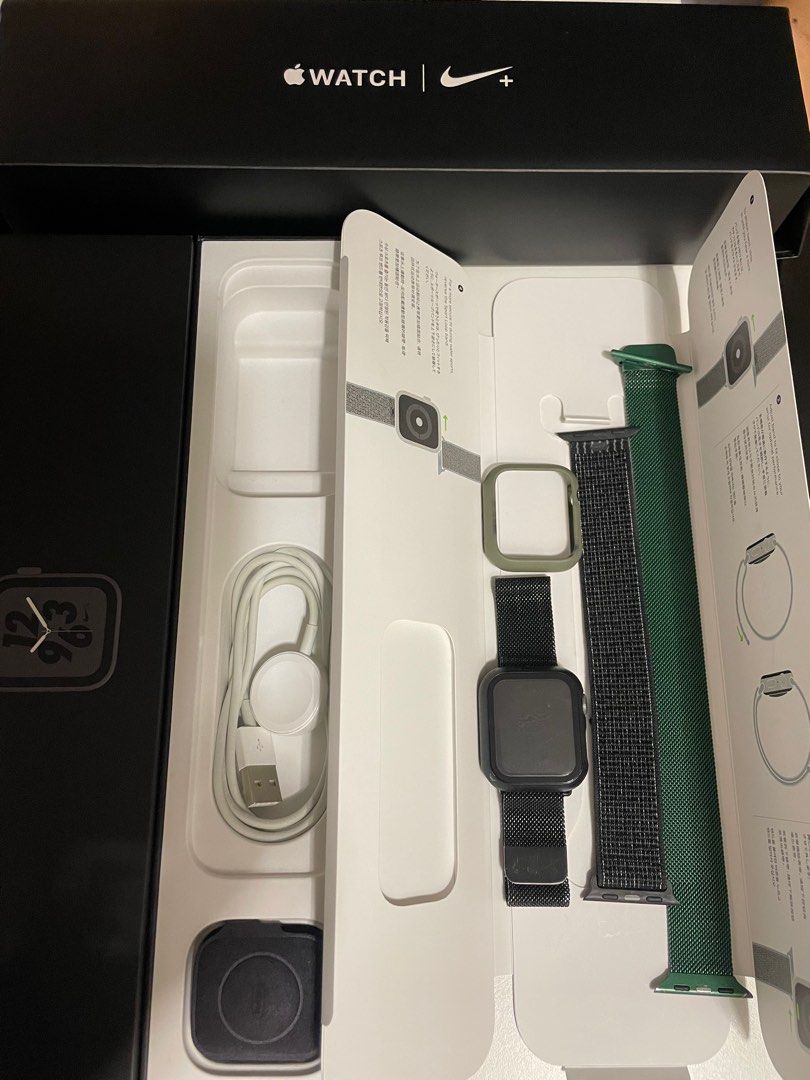 カラーブラック未開封AppleWatch s5 NIKE 44mm SGr AL CEL - 時計