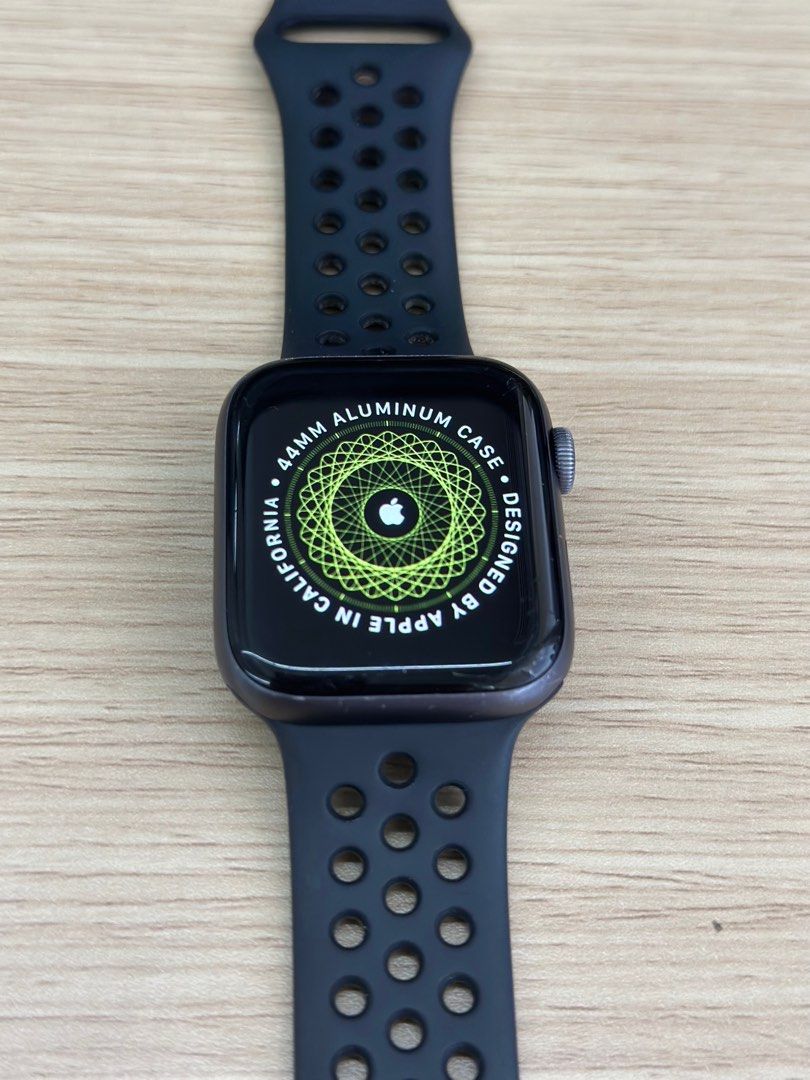apple watch series 4 44mm nike edition
