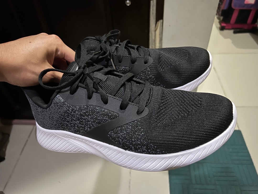 Athletic hot sale works shoes