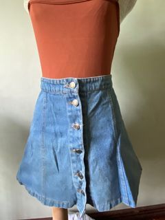 Basic denim skirt