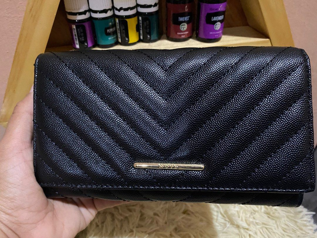 BRANDS OUTLET WALLET