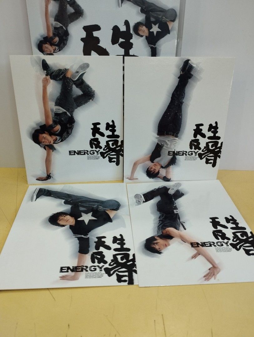 Pin by Killian on Poses | Action pose reference, Action poses, Poses