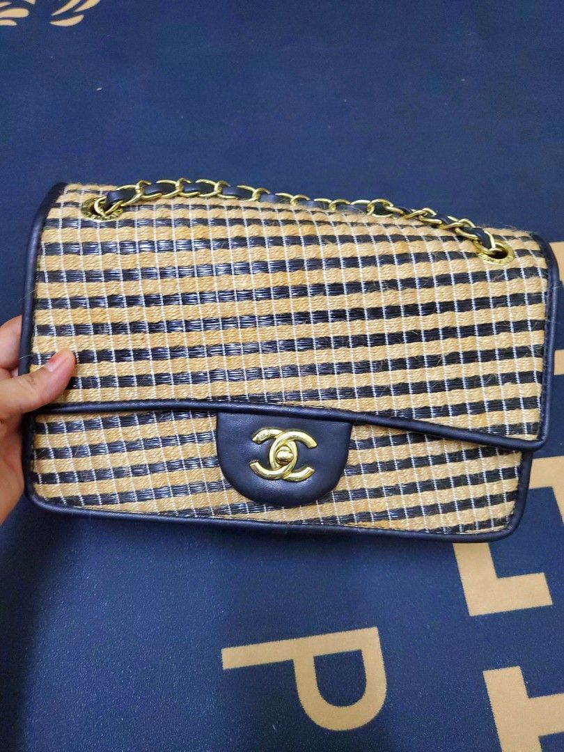 Chanel raffia outlet