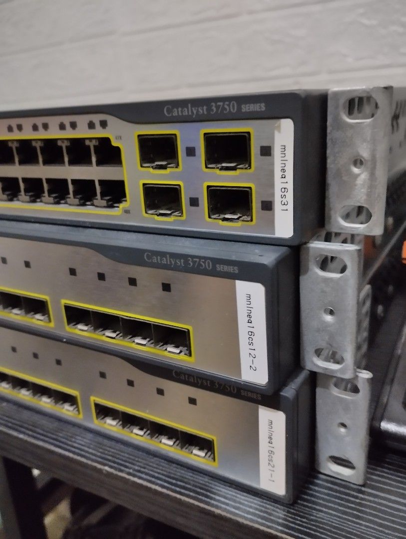 Cisco Switches Bundle on Carousell