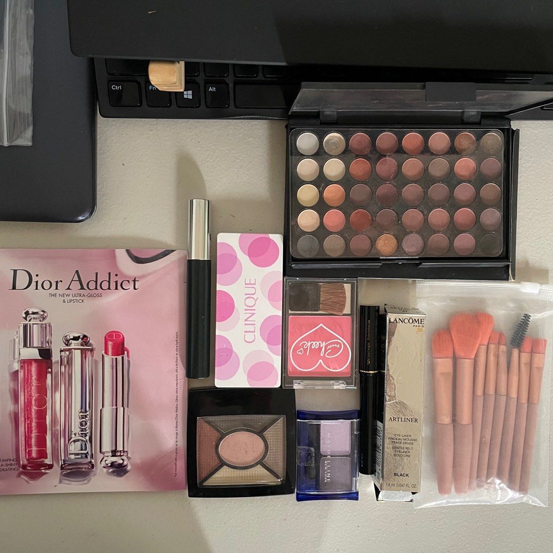 Dior Makeup Kit suturasonline .br