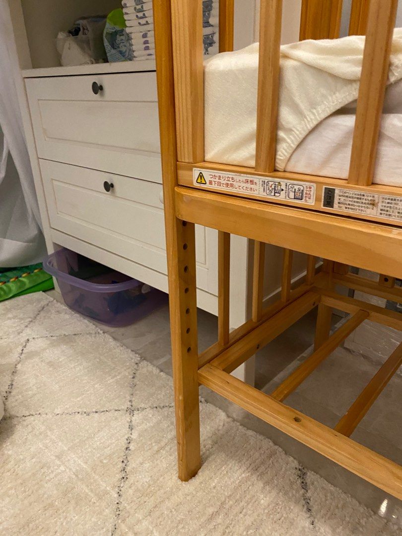 Co sleeping cot, Babies & Kids, Baby Nursery & Kids Furniture, Cots