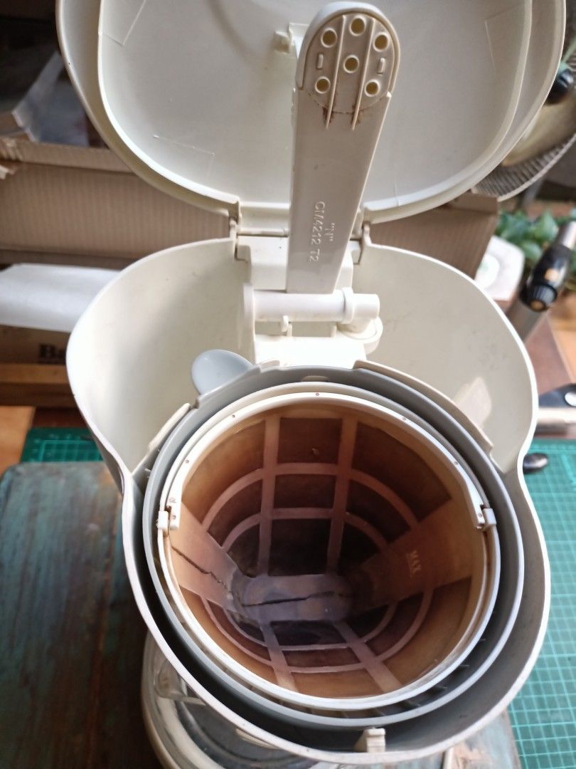 Coffee maker Electrolux ECM1303W on Carousell