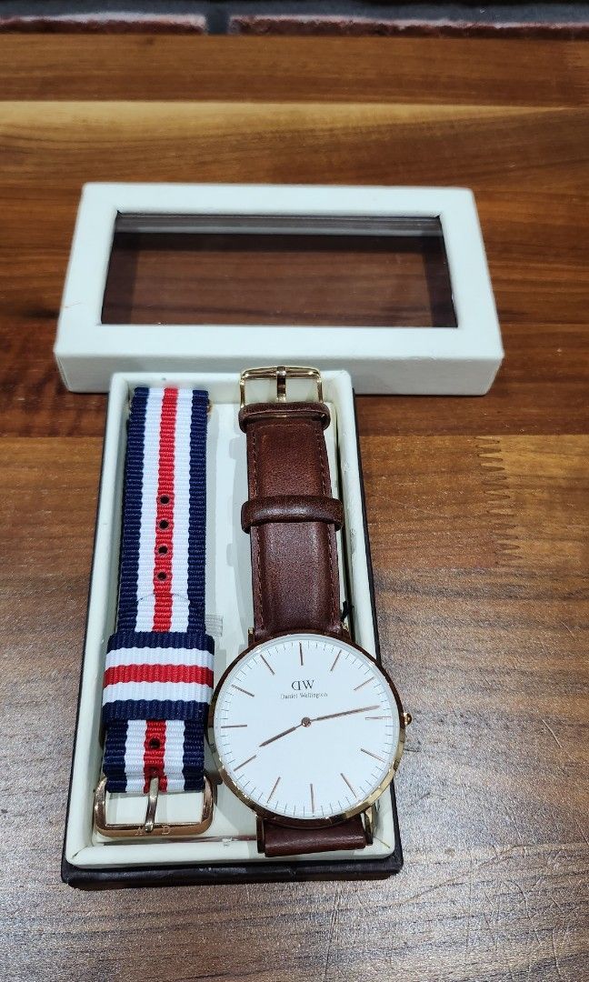 Daniel Wellington Classic Watch