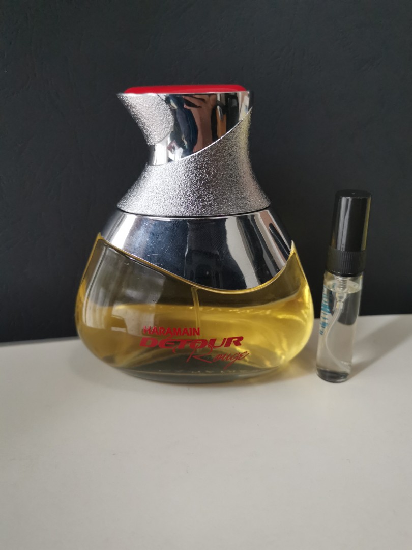 Recenzie parfum Al Haramain - Detour Noir EDP - Demn de lauda sau