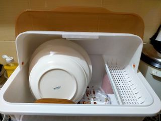 Dish Draining Rack Box with Cover and Utensil Drain