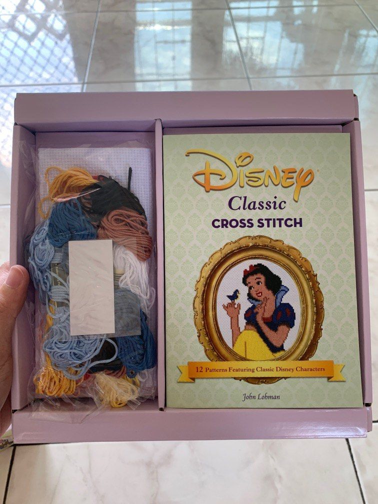 Cross Stitch Creations: Disney Classic: 12 Patterns Featuring Classic Disney Characters [Book]
