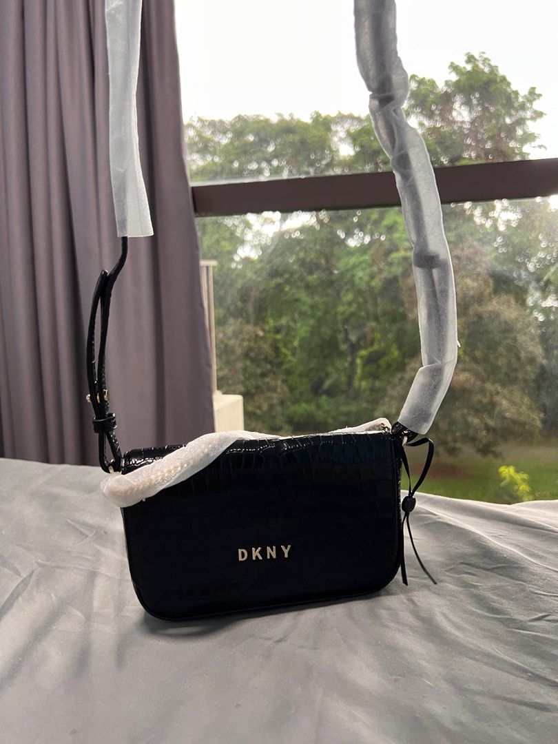 DKNY - Cross body bag