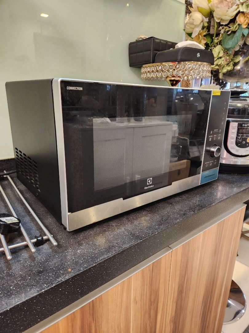 ELECTROLUX MICROWAVE EMS3087X