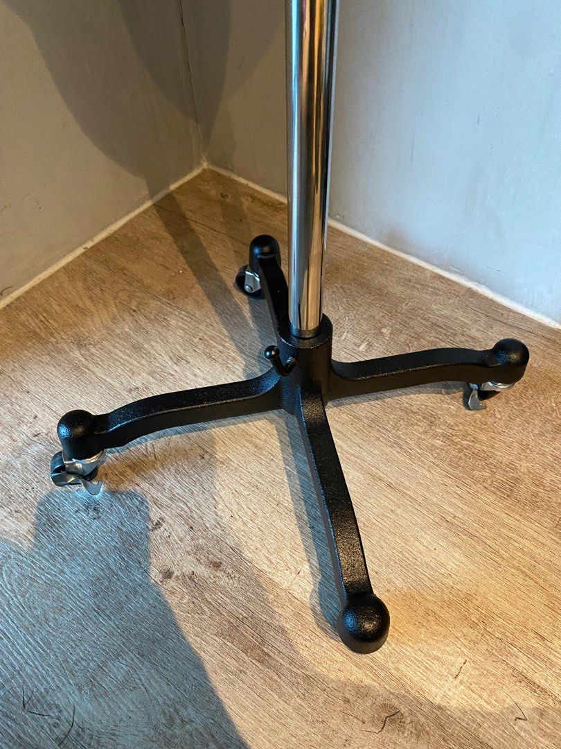 Female Torso Mannequin, Hobbies & Toys, Stationery & Craft, Craft