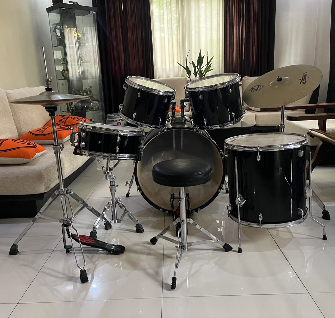 Fernando Drum Set, Hobbies & Toys, Music & Media, Musical Instruments