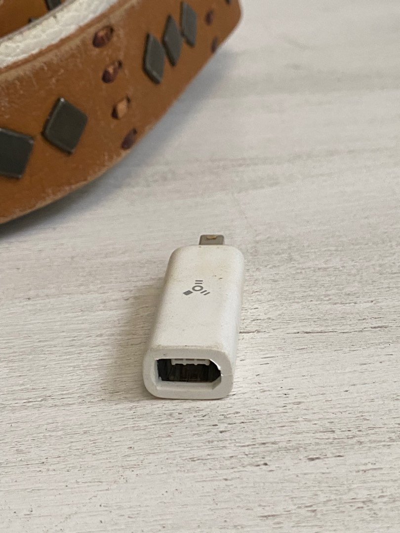 Firewire (old macbook), Computers & Tech, Parts & Accessories, Cables