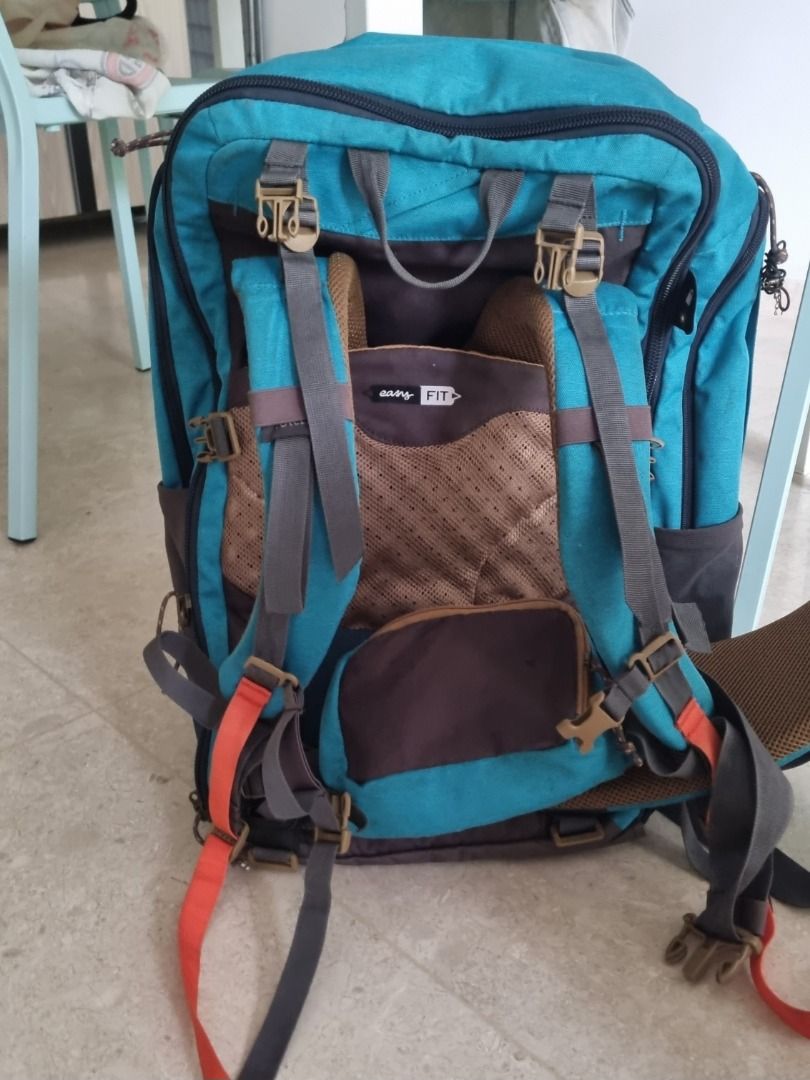Forclaz Travel 500 50 L Hiking Backpack