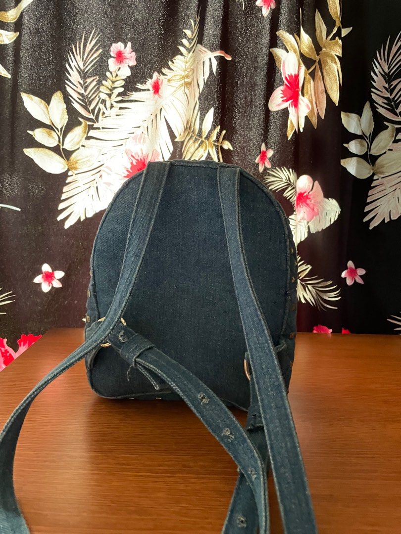 Forever 21 small 2025 purse