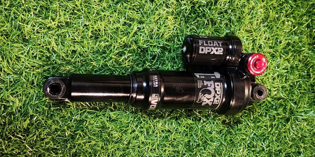 Fox DPX2 rear shock, Sports Equipment, Bicycles & Parts, Parts