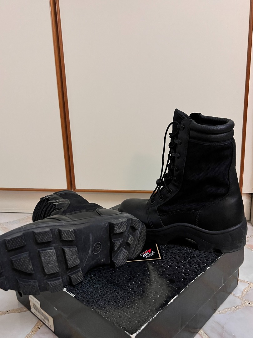 Gore Tex boot Men s Fashion Footwear Boots on Carousell