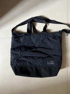 （分類：）位於 。 由 elmolam. 提交（商品編號 1236987531，圖片 1）。簡介： 。