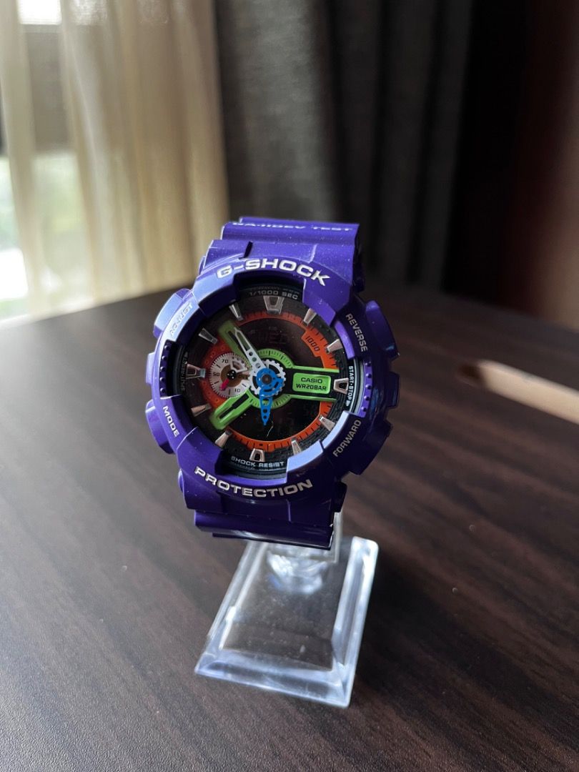 人気公式店 未使用 G-SHOCK GA-110F-2JR - 時計