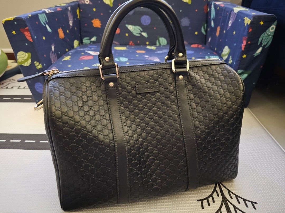 Gucci Black Gucci Signature Leather Boston Bag 449646, Luxury, Bags &  Wallets on Carousell